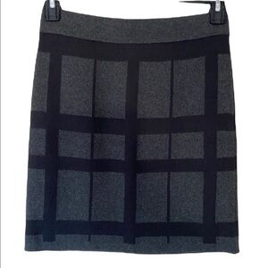 LOFT Knit Black & Gray Mini Skirt Size XS